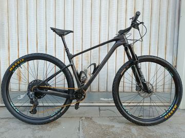 Giant XTC Advanced SL 0 2023 Road & Gravel d'occasion — image 3 sur 59