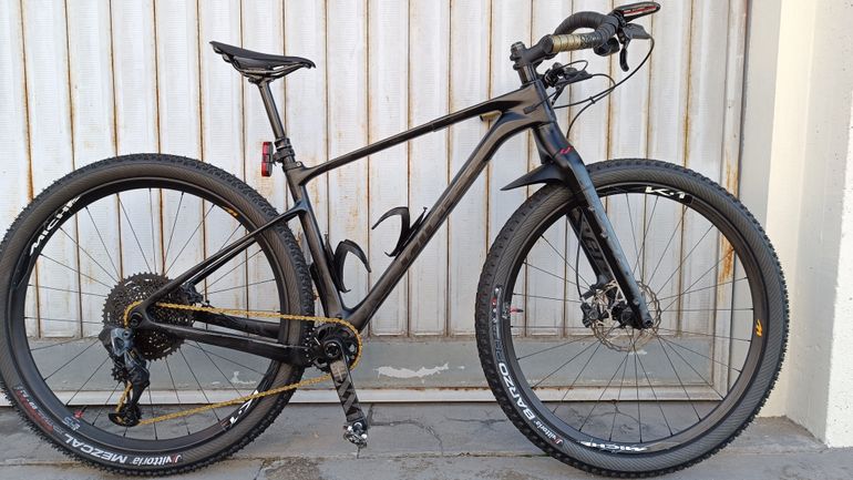 Giant XTC Advanced SL 0 2023 Road & Gravel usato, Nero — immagine 49 di 59