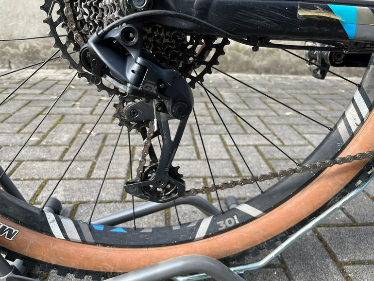 Käytetty Focus JAM² 29 LTD 2018 2018 Mountainbike — kuva 4 / 13