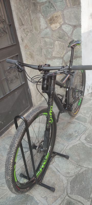 Używany Cannondale Scalpel-Si Race 2017 2017 Mountainbike — zdjęcie 6 z 7