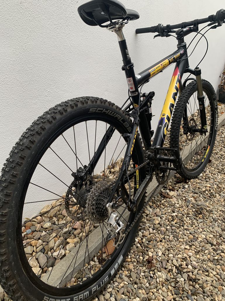 Giant xtc 2025 full suspension