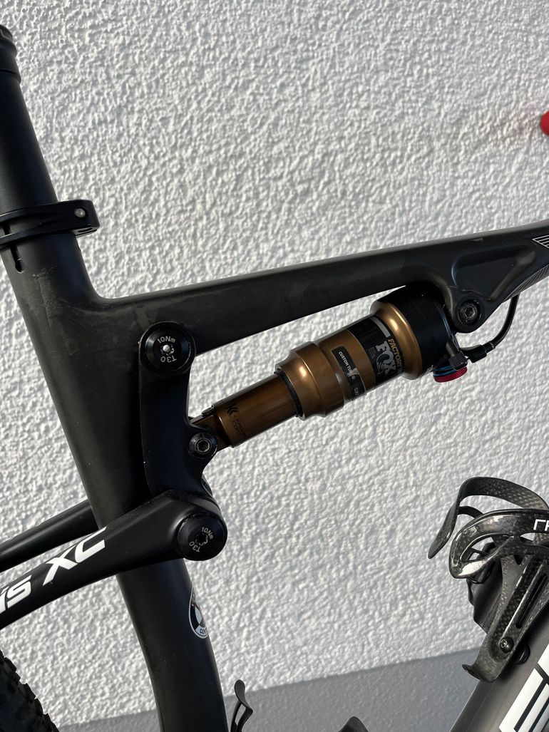 Used Centurion numinis Carbon Tem 2019 Mountainbike, Black — image 6 of 11