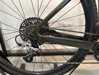 Used Scott Solace Gravel eRIDE 30 2023 2023 Road & Gravel — image 4 of 4