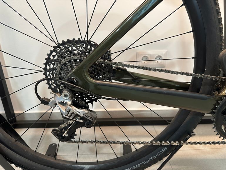 Used Scott Solace Gravel eRIDE 30 2023 2023 Road & Gravel — image 4 of 4