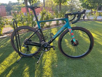 Used Orbea ORCA M10iLTD 2021 2021 Road & Gravel, Green — image 2 of 3