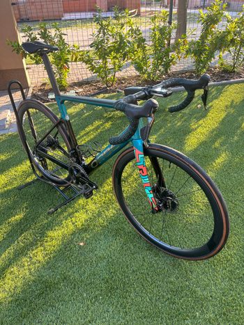 Used Orbea ORCA M10iLTD 2021 2021 Road & Gravel, Green — image 3 of 3