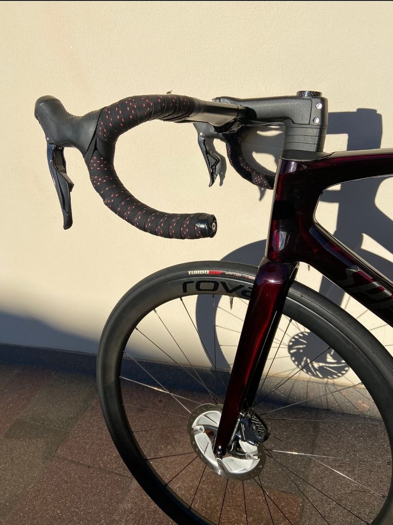 Used Specialized Tarmac 2020 Road & Gravel, Rosso — image 2 of 3