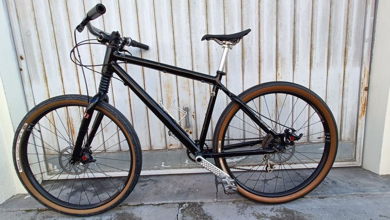 Cannondale Custom 2024 2024 Urban de segunda mano, Negro — imagen 25 de 25