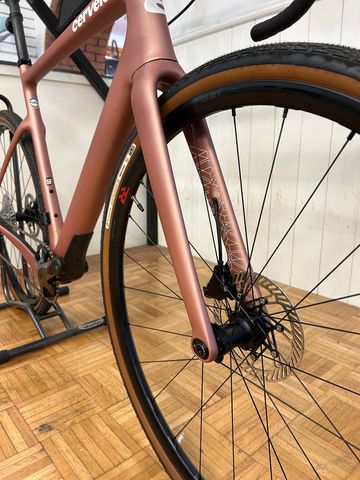 Used Cervélo Áspero-5 Ekar 2023 2023 Road & Gravel, Purple — image 2 of 7