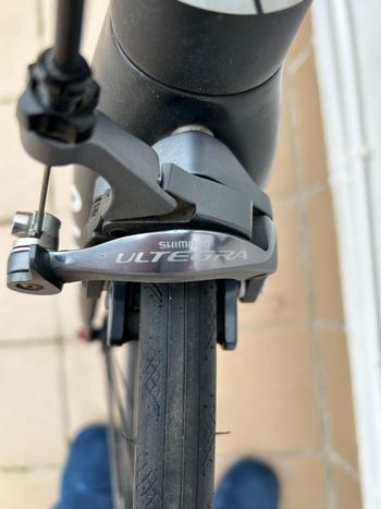 Used Canyon ULTIMATE CF SL. 2015 Road & Gravel, Black — image 5 of 9