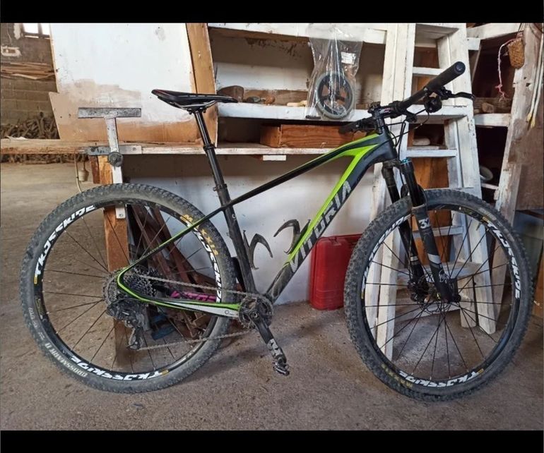 Used Vitoria SIOUX 29 SL 2018 Mountainbike, Black — image 1 of 6