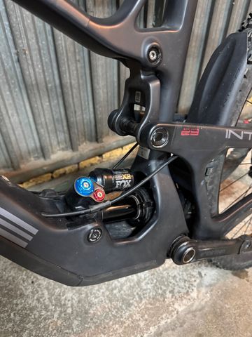 Used Intense TRACER 29 PRO 2023 2023 Mountainbike, Black, 29 — image 5 of 7