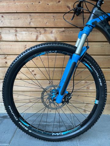 Used Cube Reaction 29 Carbon, Shimano XT, Marvel Expert, Grösse L 2018 Mountainbike, Black — image 6 of 18