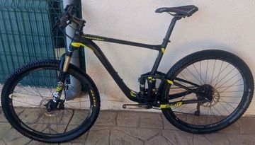 Used Giant Anthem 27.5 2 2016 2016 Mountainbike, Black, 27.5 — image 1 of 6