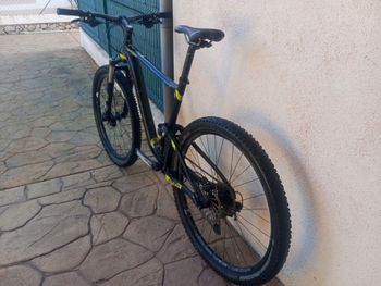 Used Giant Anthem 27.5 2 2016 2016 Mountainbike, Black, 27.5 — image 5 of 6