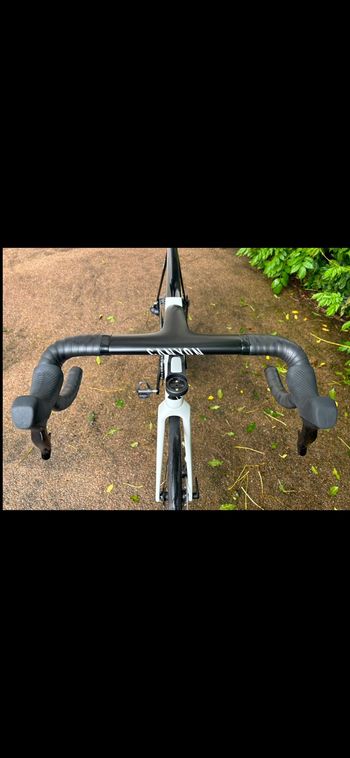 Used Canyon Ultimate CF SL 7 AXS 2024 2024 Road & Gravel, White — image 3 of 4