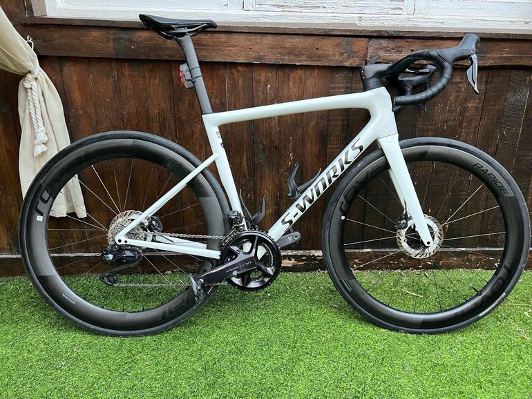 Used Specialized Tarmac SL8 Pro - Ultegra Di2 2025 2025 Road & Gravel, White — image 1 of 4