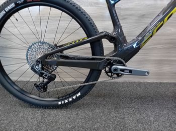 Used Scott Spark RC Team Issue TR 2024 2024 Mountainbike, Black, 29 — image 2 of 5