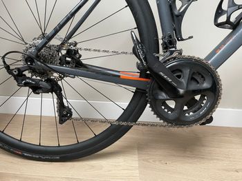 Used CUBE ATTAIN SL Disc 2019 2019 Road & Gravel, Hellgrau — image 8 of 12