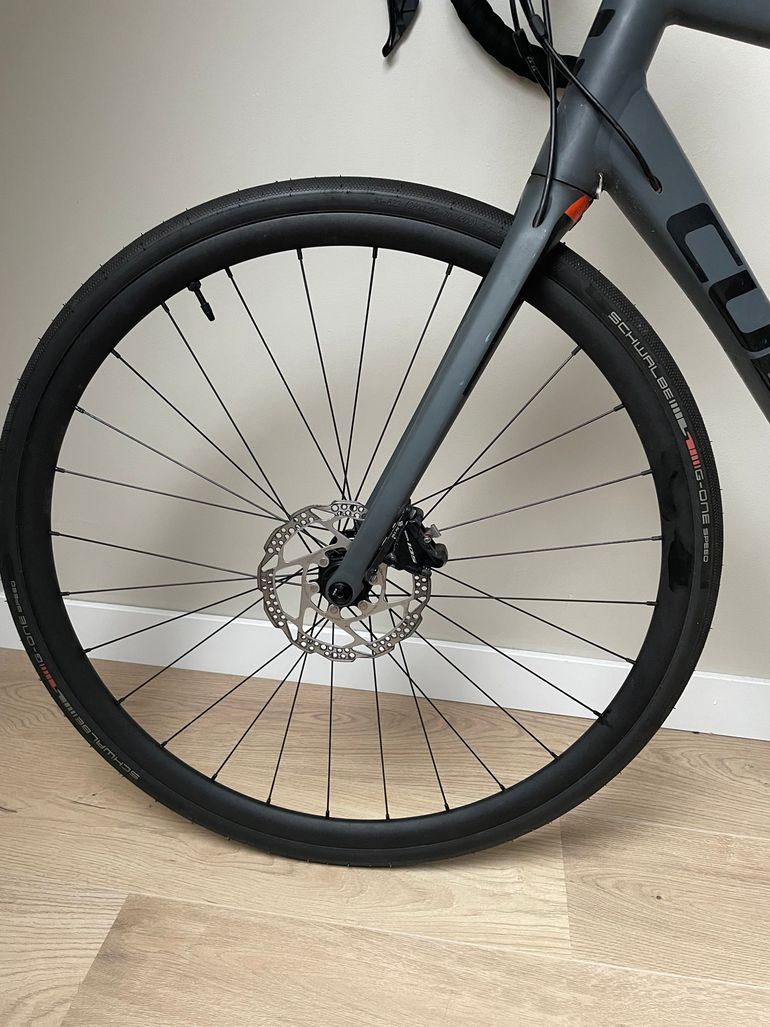 Used CUBE ATTAIN SL Disc 2019 2019 Road & Gravel, Hellgrau — image 11 of 12