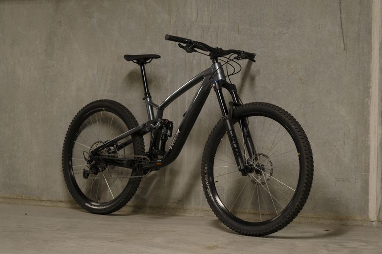 Brugt Trek Fuel EX 8 Gen 6 2023 2023 Mountainbike — billede 2 af 6