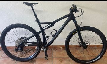 Used Specialized Epic EVO Comp 2021 2021 Mountainbike, Black, 29 — image 1 of 3