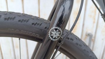 Niner SIR 9 29 4-Star 2018 2018 Mountainbike usato, Grigio chiaro — immagine 33 di 36