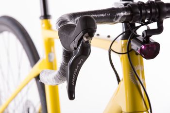 Used Cannondale Carbon 2 Ultegra (Yellow) 2022 Road & Gravel, Orange — image 4 of 9