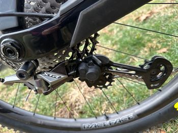Used Devinci Devinci/raceface pro team build 2020 Mountainbike — image 3 of 14
