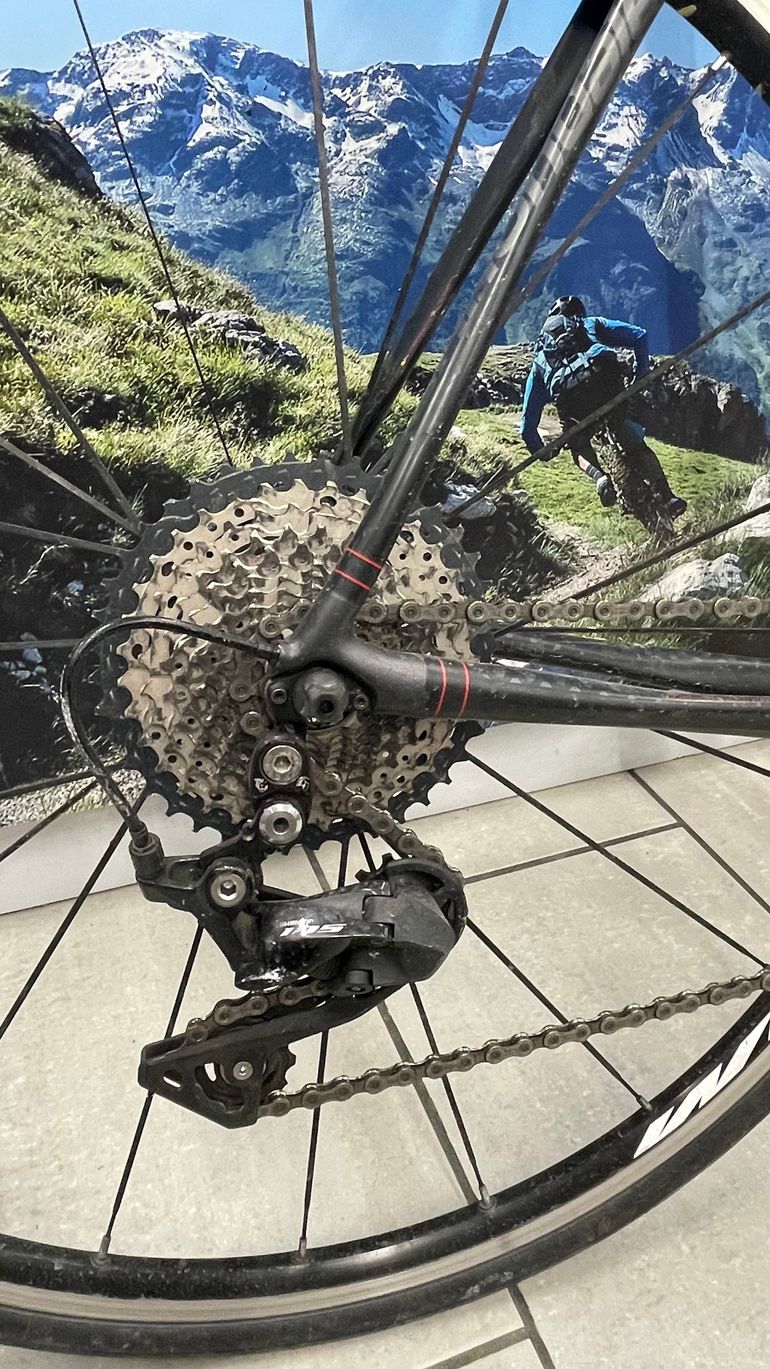 Used Cannondale Synapse 2016 Road & Gravel — image 6 of 7