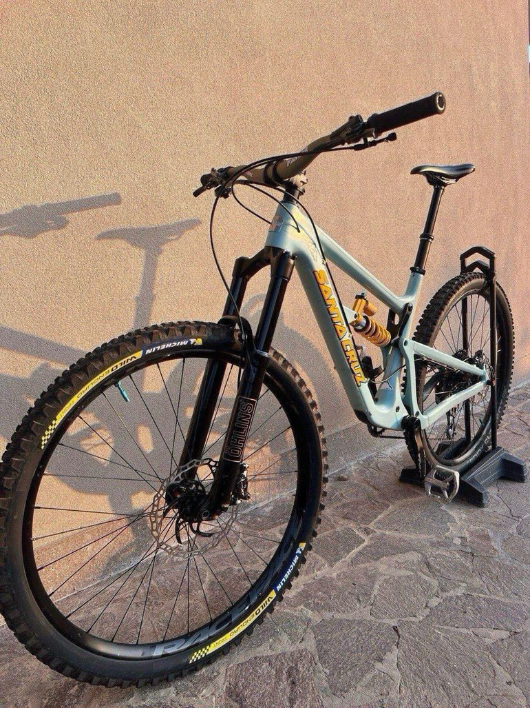 Brugt Santa Cruz Hightower LT S / Carbon C / 29 2019 2019 Mountainbike — billede 2 af 9