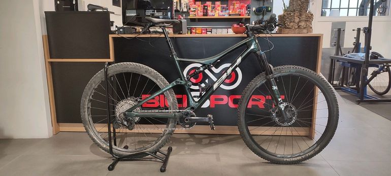 Used BH LYNX RACE CARBON RC LT 7.5 2022 2022 Mountainbike — image 1 of 6