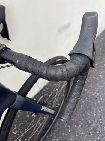 Used Specialized Tarmac SL7 Comp - Rival eTap AXS 2023 2023 Road & Gravel, Blue — image 6 of 7