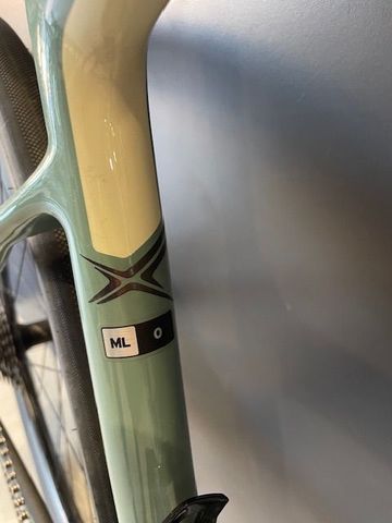 Used Giant Revolt Advanced 0 2019 2019 Road & Gravel, Green — image 8 of 10