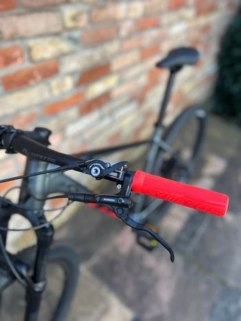Used Scott Scale 970 grey (TW) 2024 Mountainbike, Light Gray — image 9 of 10