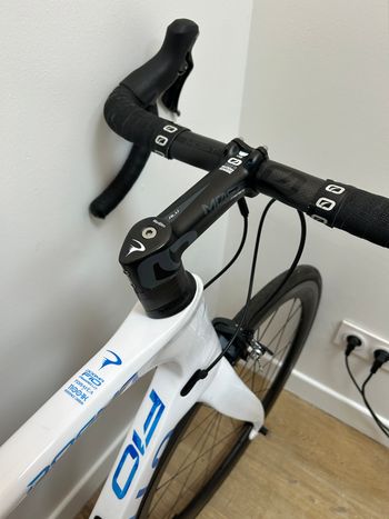 Używany Pinarello DOGMA F10 2021 Road & Gravel — zdjęcie 6 z 7