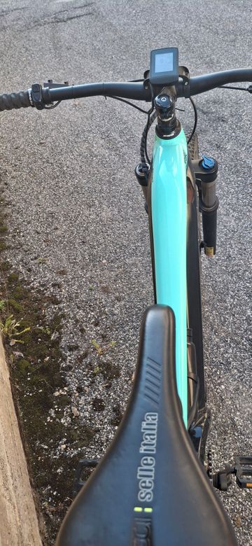 Brugt Bianchi T-tronik Shimano Deore 2022 Mountainbike — billede 9 af 9