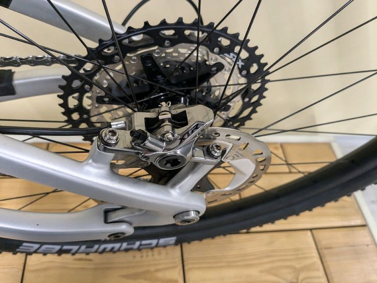 Used CUBE AMS ZERO99 C:68X RACE 29 2024 2024 Mountainbike, Light Gray, 29 — image 17 of 18
