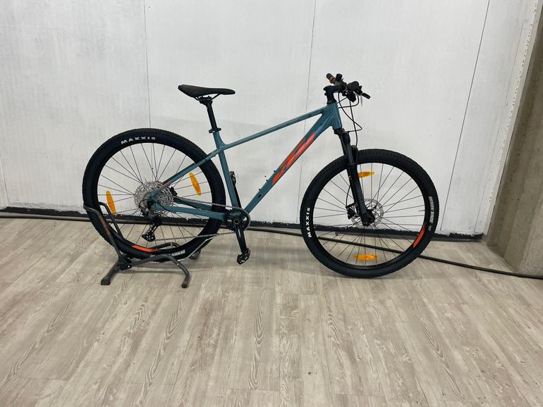 Used KTM Ultra Sport 2023 Mountainbike, Blue — image 1 of 5
