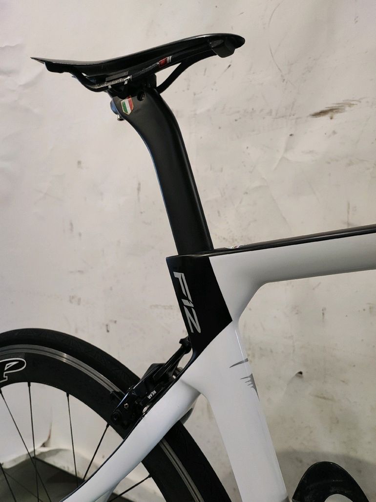 Used Pinarello F12 RIM BRAKE 2021 Road & Gravel, White — image 8 of 16