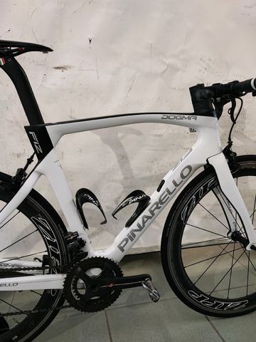 Used Pinarello F12 RIM BRAKE 2021 Road & Gravel, White — image 4 of 16