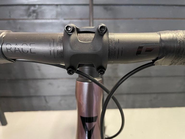 Giant TCR Advanced Pro Custom 2023 Road & Gravel usato, Rosso — immagine 7 di 8