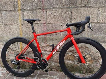 Tweedehands KTM REVELATOR ALTO ELITE AXS 2020 Road & Gravel — afbeelding 1 van 11