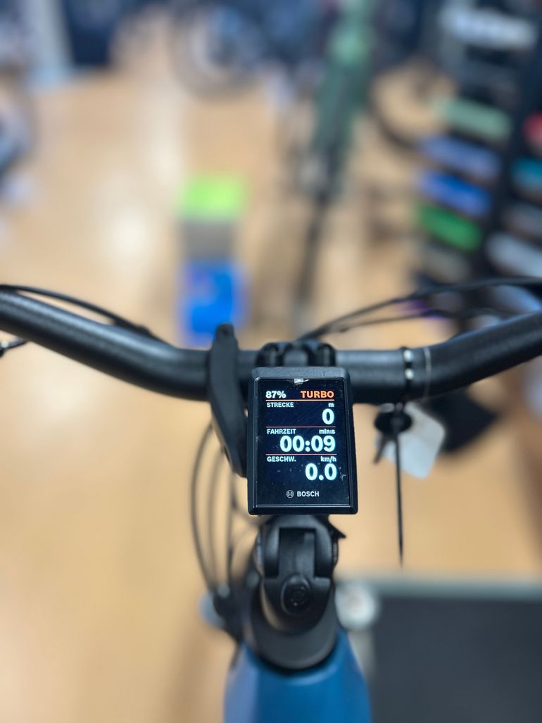 Used Victoria Parcours 4 2023 Mountainbike, Blue — image 11 of 11