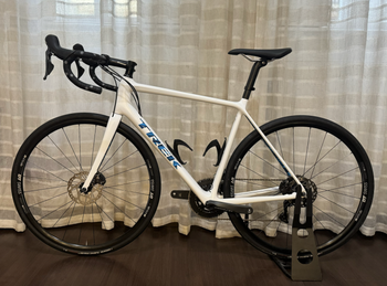 Použité Trek Emonda SL6 Disc Ultegra R8000 2019 Road & Gravel — obrázek 4 z 7