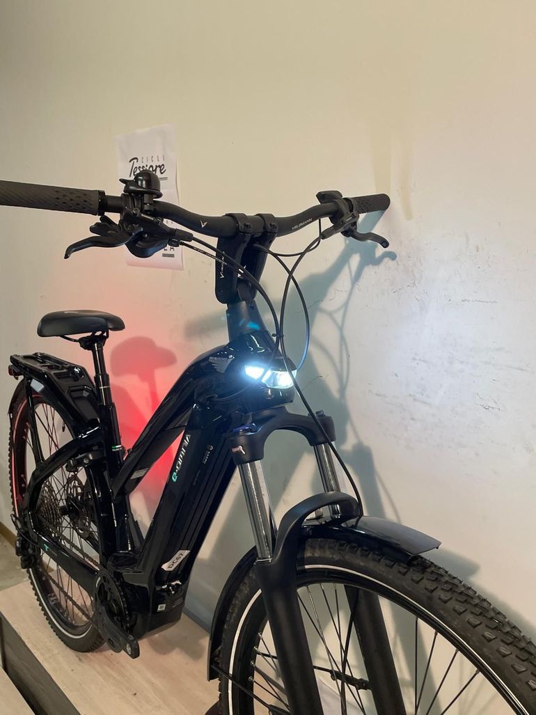 Used Bianchi e-Omnia T Type Step-Through Deore 2024 2024 2024 Urban — image 13 of 18