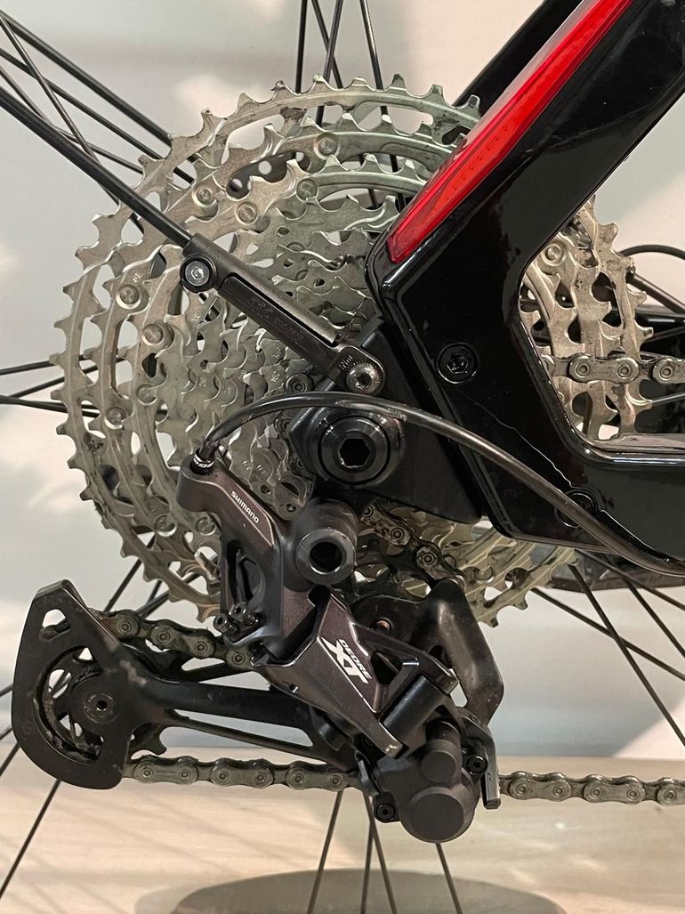 Used Bianchi e-Omnia T Type Step-Through Deore 2024 2024 2024 Urban — image 2 of 18