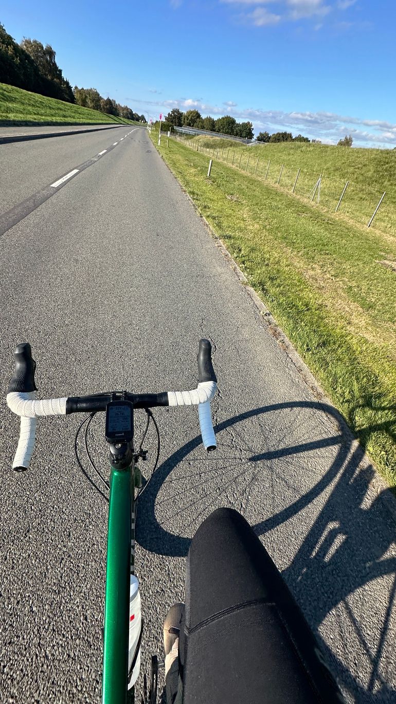Used Specialized Allez Elite 2021 2021 Road & Gravel — image 7 of 9