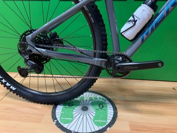 Merida BIG TRAIL 500 2024 2024 Mountainbike usato, Grigio chiaro — immagine 3 di 5