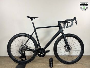 Used Canyon Ultimate CF SLX Disc 8.0 Di2 2019 Road & Gravel, Black — image 1 of 8